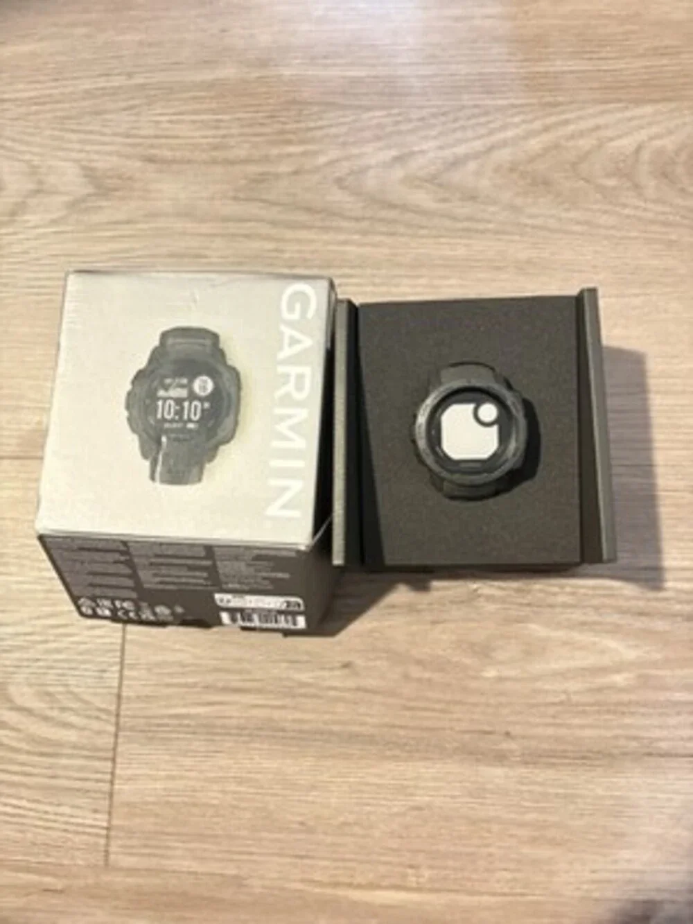 Garmin Instinct Rugged GPS Smart Watch - Graphite (010-02064-00)
